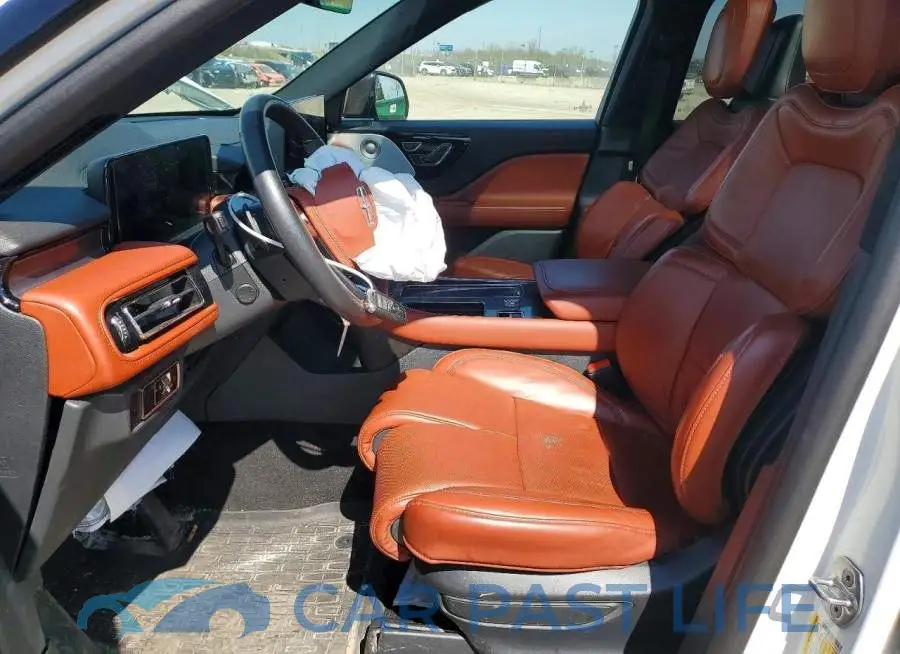 5LM5J7XC9SGL04927# 7