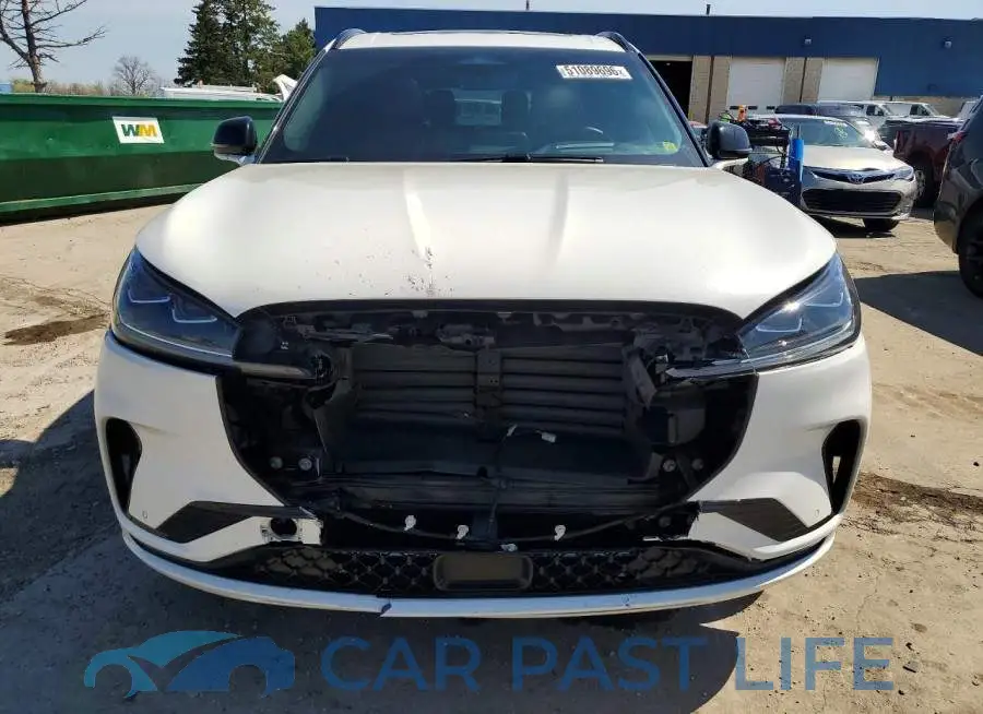 5LM5J7XC9SGL04927# 5