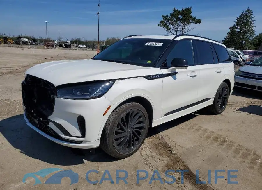 5LM5J7XC9SGL04927# 1