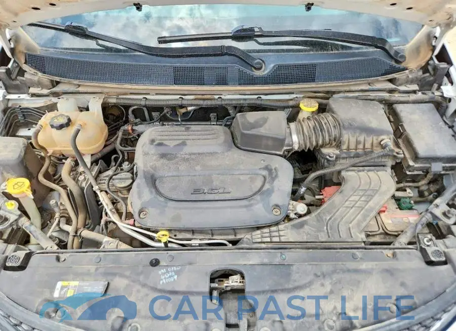 2C4RC1BG1LR261968# 12