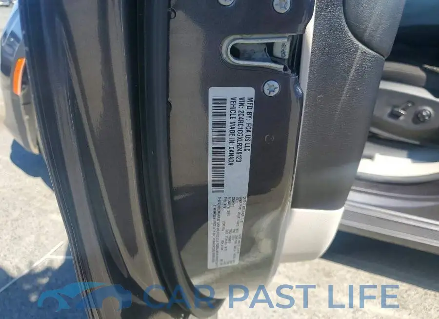 2C4RC1CGXLR249123# 12