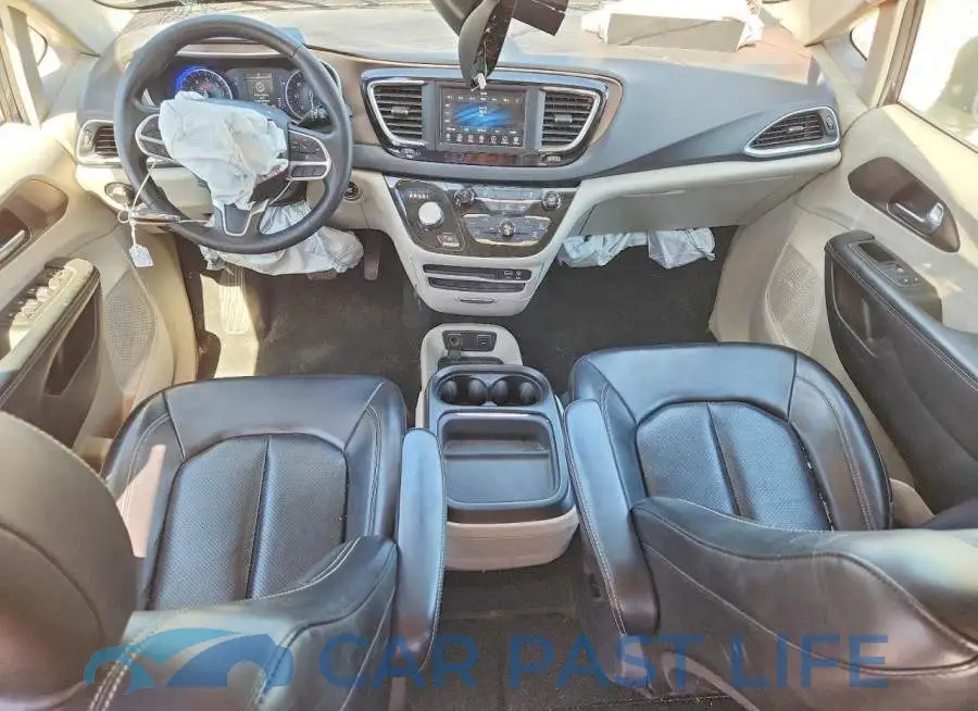 2C4RC1DGXLR164572# 8