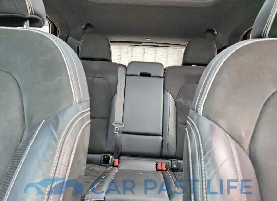YV4162XZ7K2002495# 10
