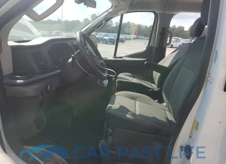 1FBAX2Y80MKA52197# 7