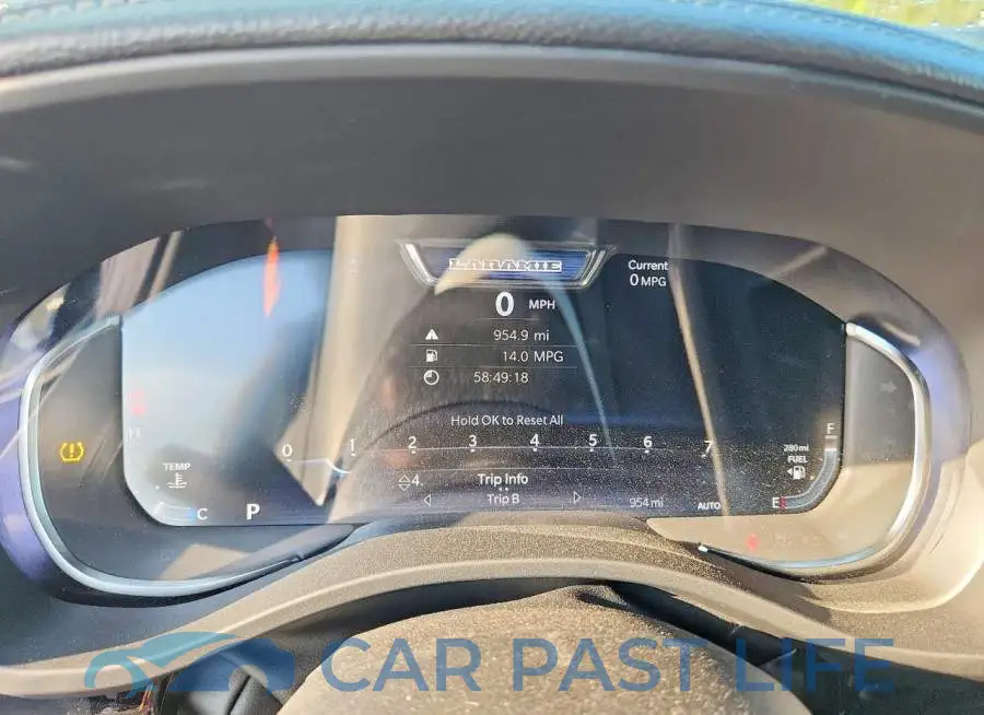 1C6SRFJT8TN257352# 9