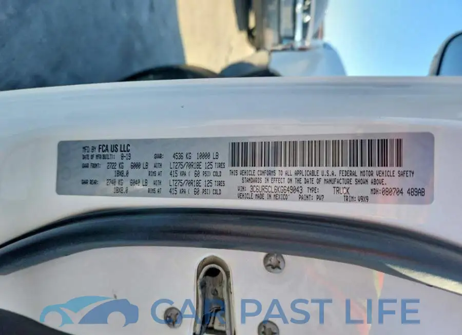 3C6UR5CL6KG649043# 12