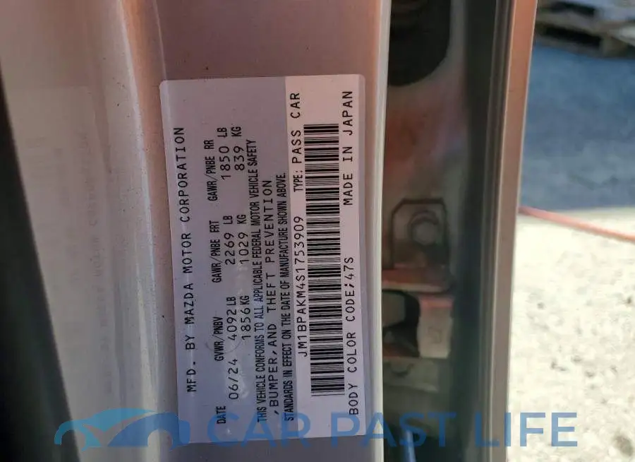 JM1BPAKM4S1753909# 12