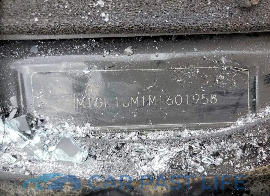 JM1GL1UM1M1601958# 12