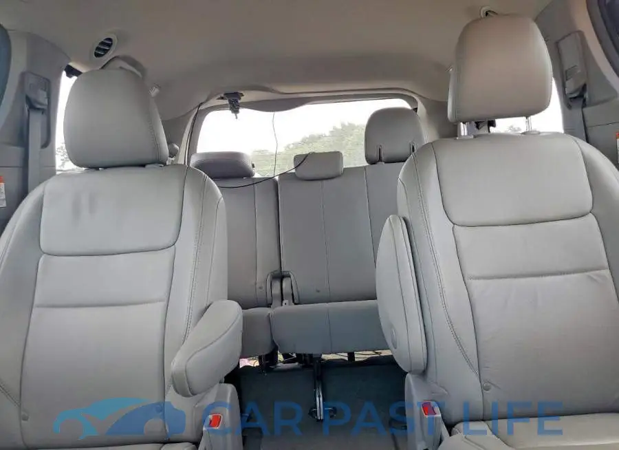 5TDDZ3DC5JS199686# 10