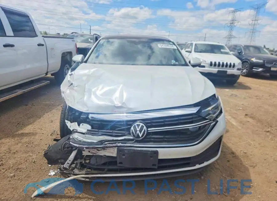 3VW7M7BU5NM018216# 5
