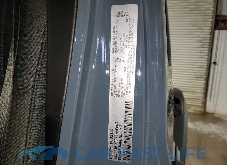 1C4PJXDG7SW629671# 13