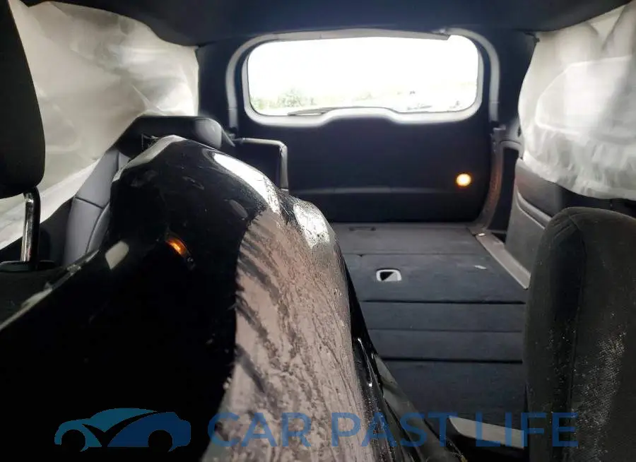 1C4SDJFT1RC198121# 10