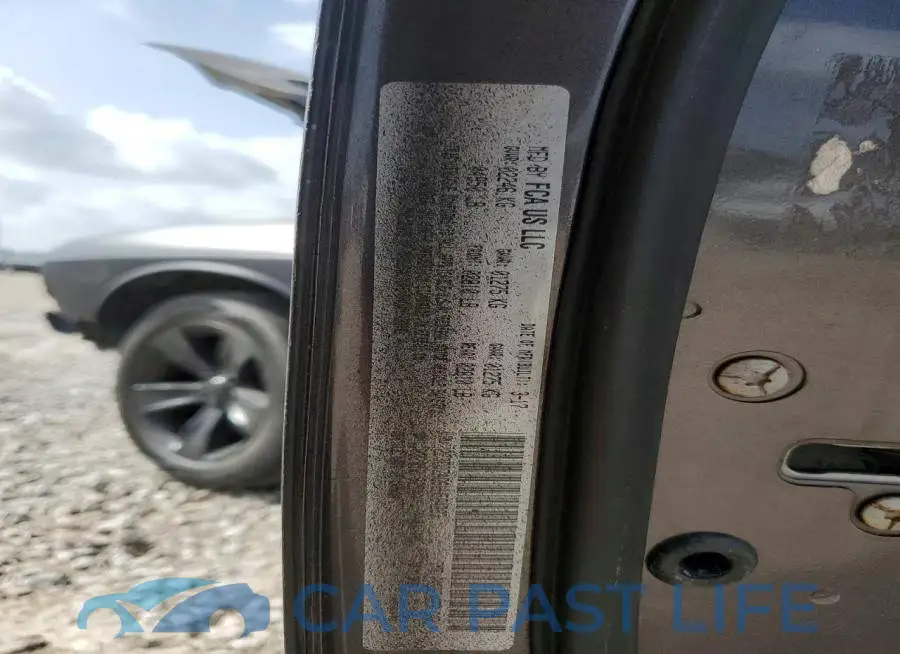 2C3CDZAG6HH594283# 12