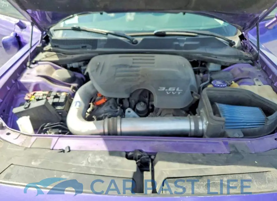 2C3CDZAG7JH333170# 11