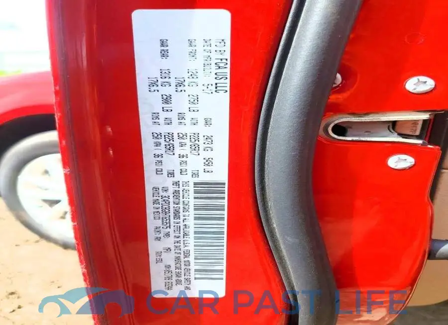 3C4PDCBG8HT653575# 14