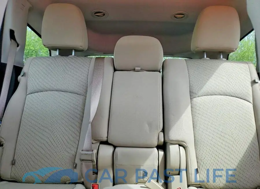 3C4PDCBG8HT653575# 10