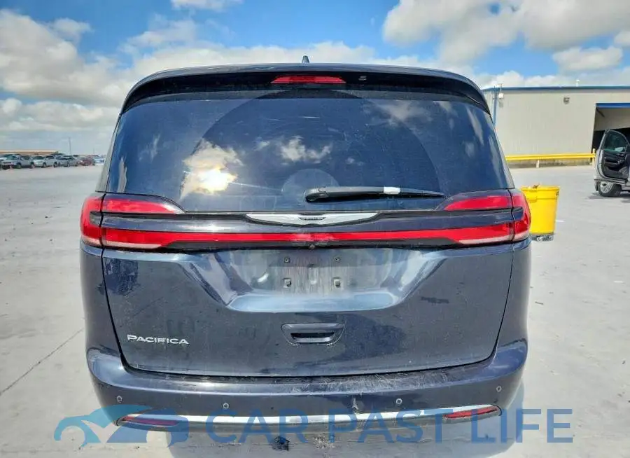 2C4RC1FG3MR515028# 6