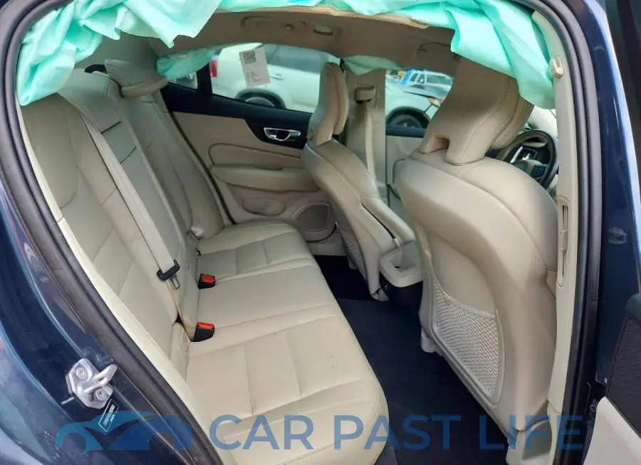 7JR102FK6LG057650# 10