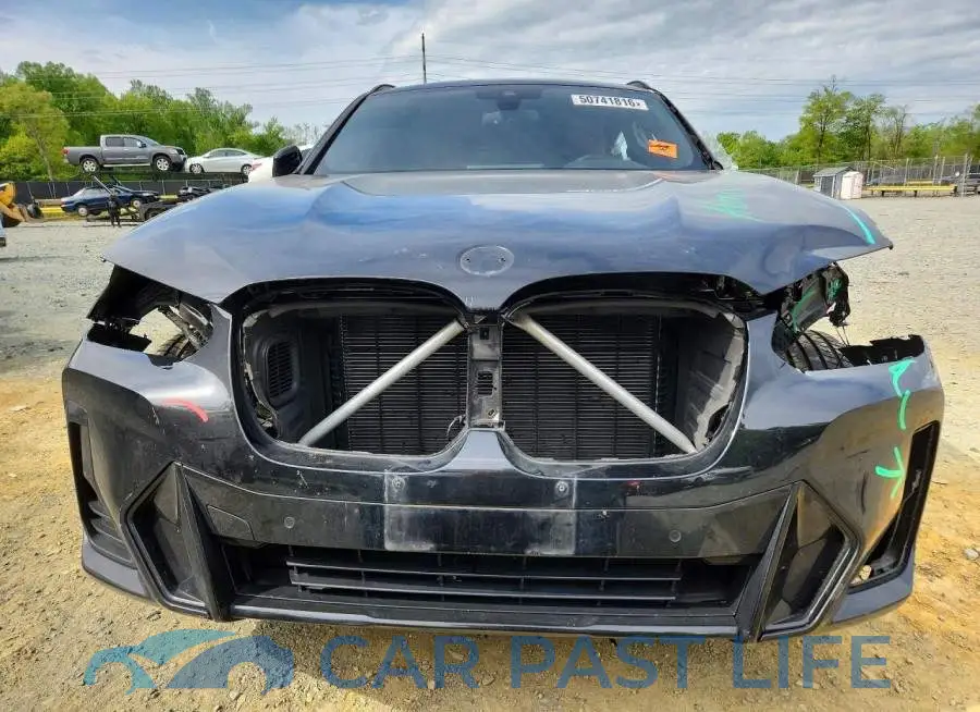 5UX33DT04R9V11242# 5