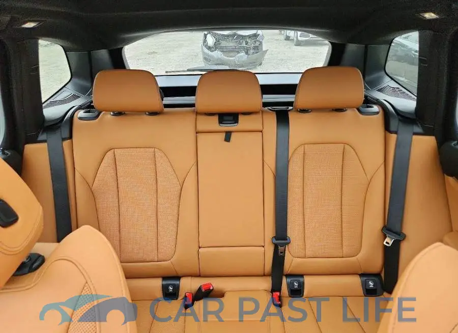 5UX53DP06N9J50688# 10