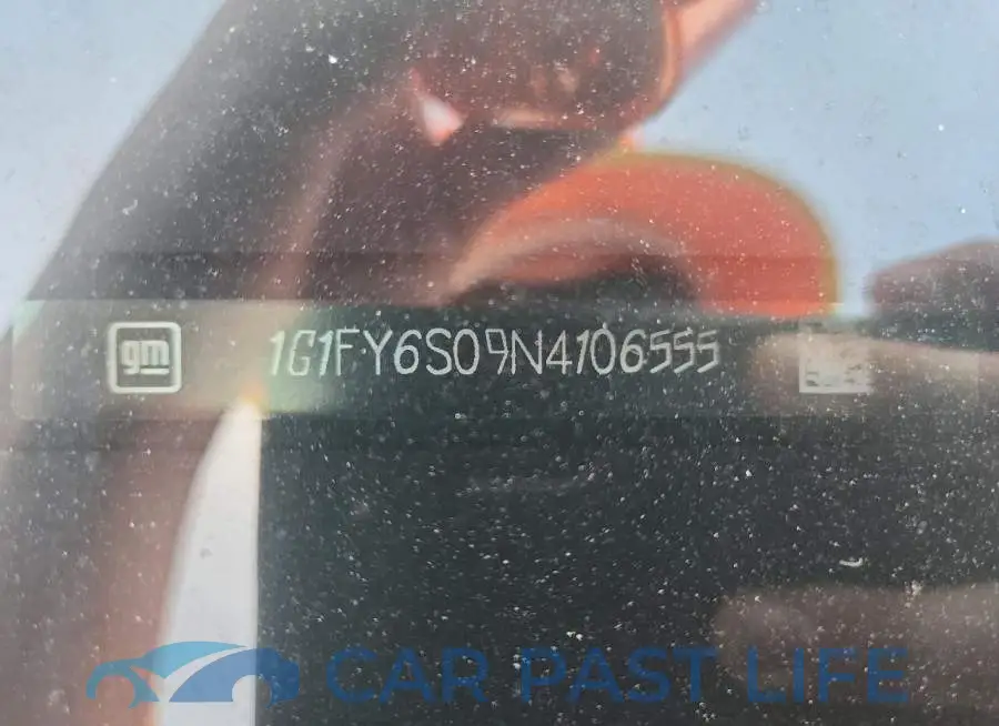 1G1FY6S09N4106555# 13