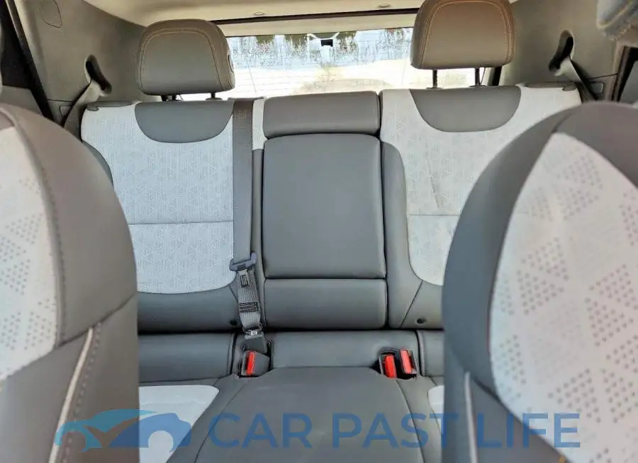 1G1FZ6S08N4127801# 10