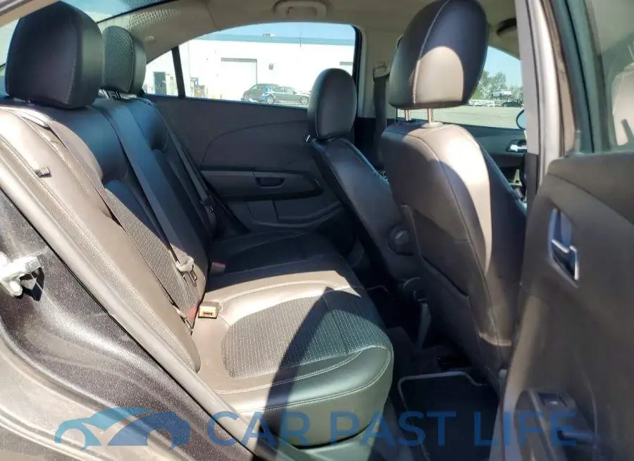 1G1JF5SB7J4104003# 10