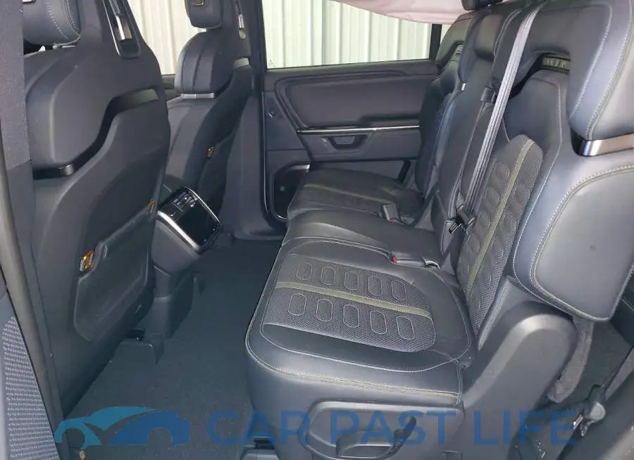 7PDSGBBA4SN064238# 11