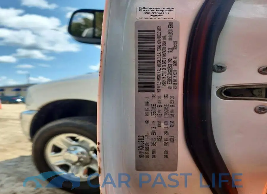 3C6UR5CJ2HG612563# 12