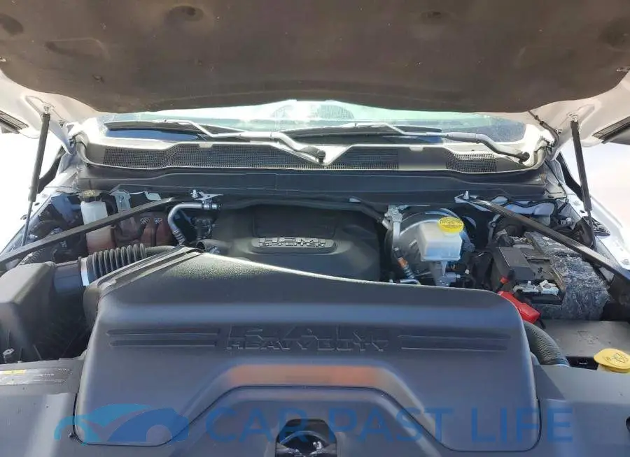 3C6UR5HJ6KG590227# 11