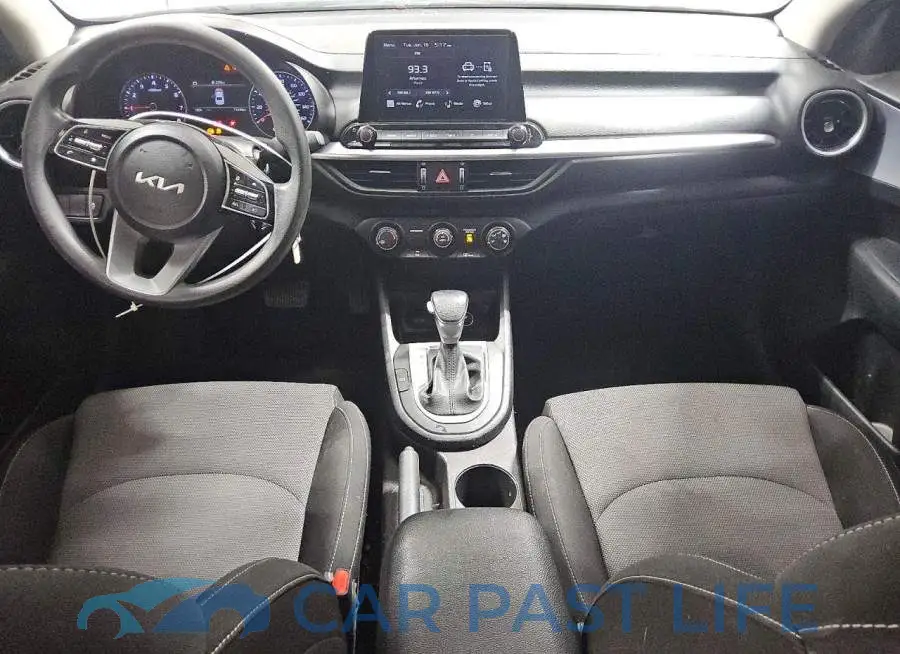 3KPF24AD0PE550779# 8