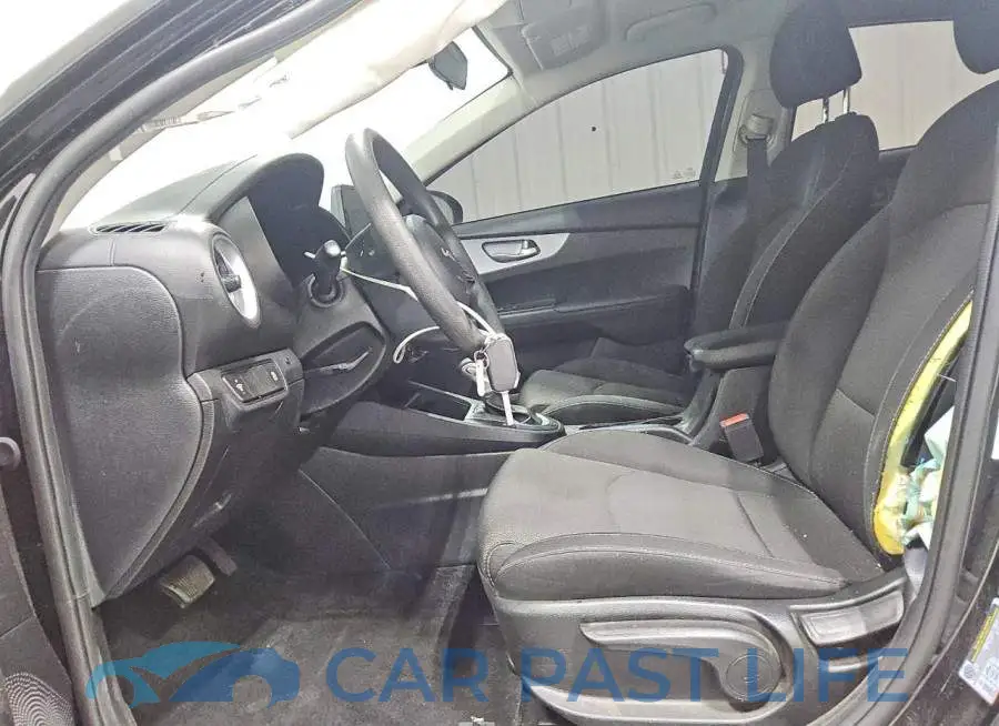 3KPF24AD0PE550779# 7
