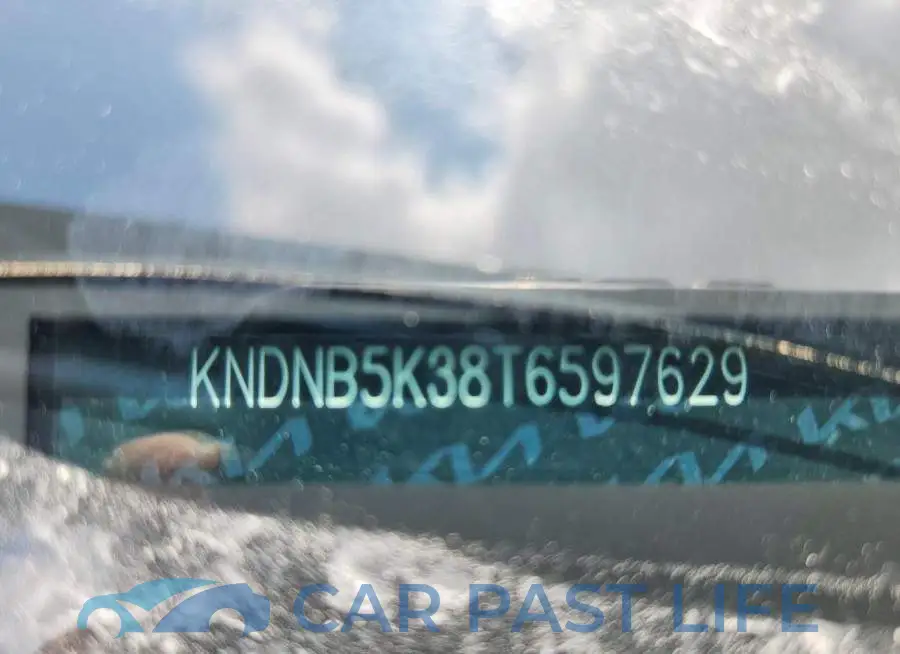 KNDNB5K38T6597629# 12