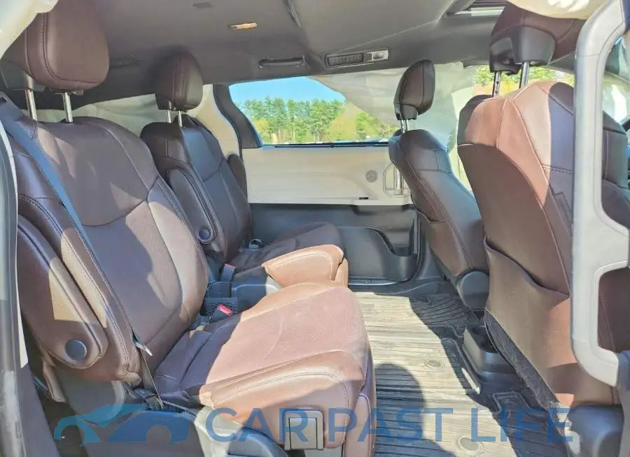 5TDESKFC2RS151087# 11