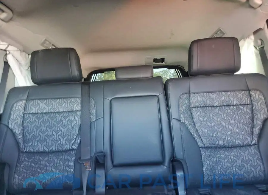 7SVAAABAXPX006652# 10