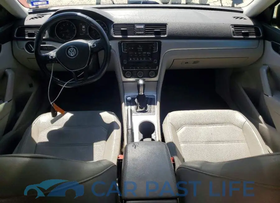 1VWLA7A36KC010140# 8