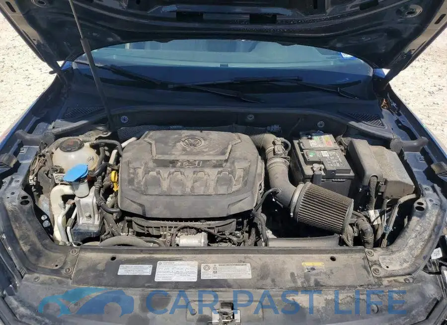 1VWLA7A36KC010140# 11