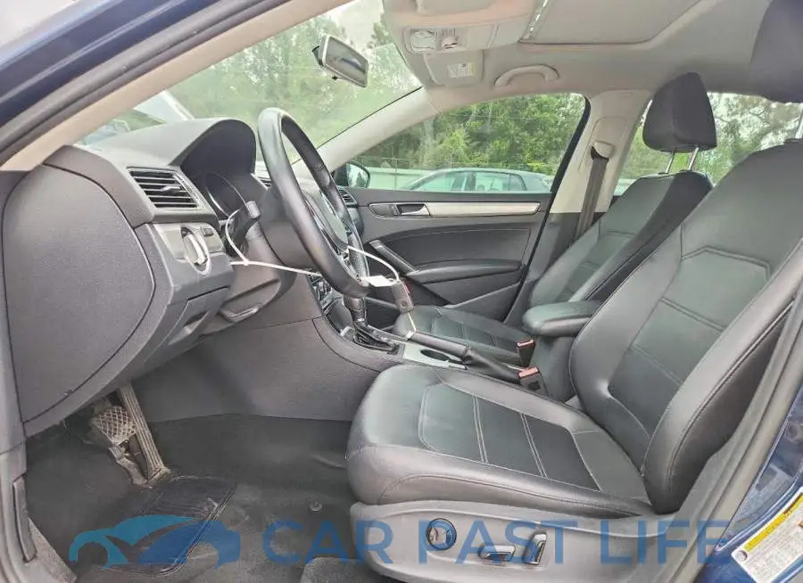 1VWLA7A38KC011645# 7