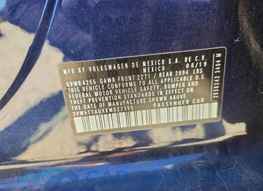 3VW5T7AUXKM027355# 12