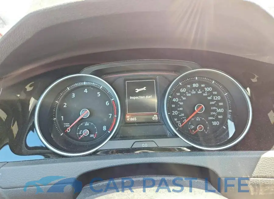 3VW5T7AUXKM027355# 9