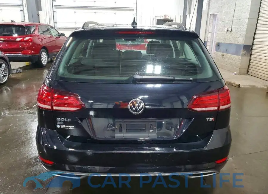 3VWD17AU6JM768392# 6