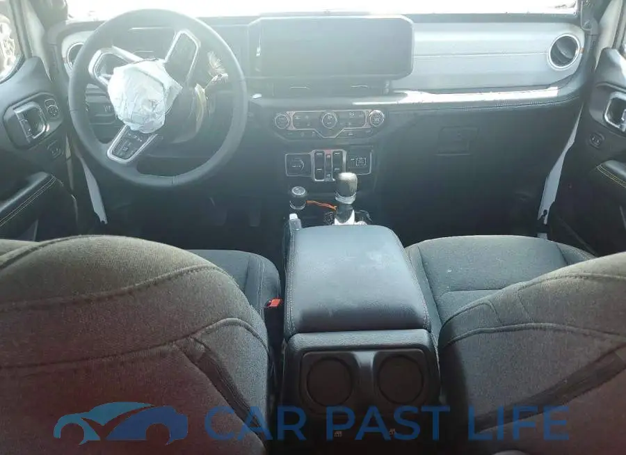 1C4PJXEN5TW194633# 8
