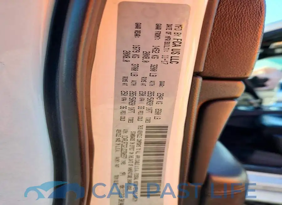 1C4RJFCG2JC230557# 13