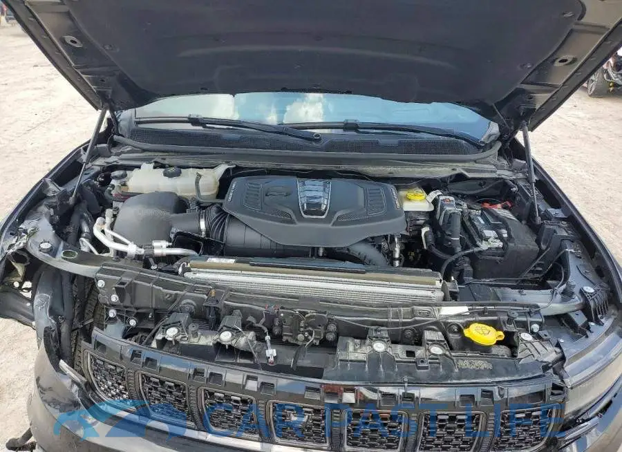 1C4SJVFP7RS155606# 12