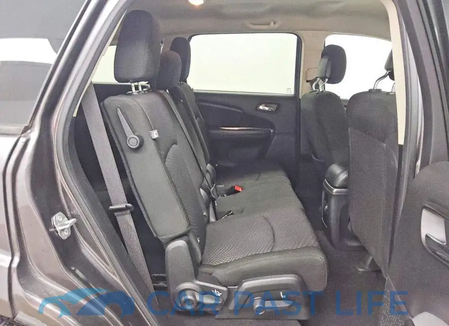3C4PDCAB8LT181134# 11