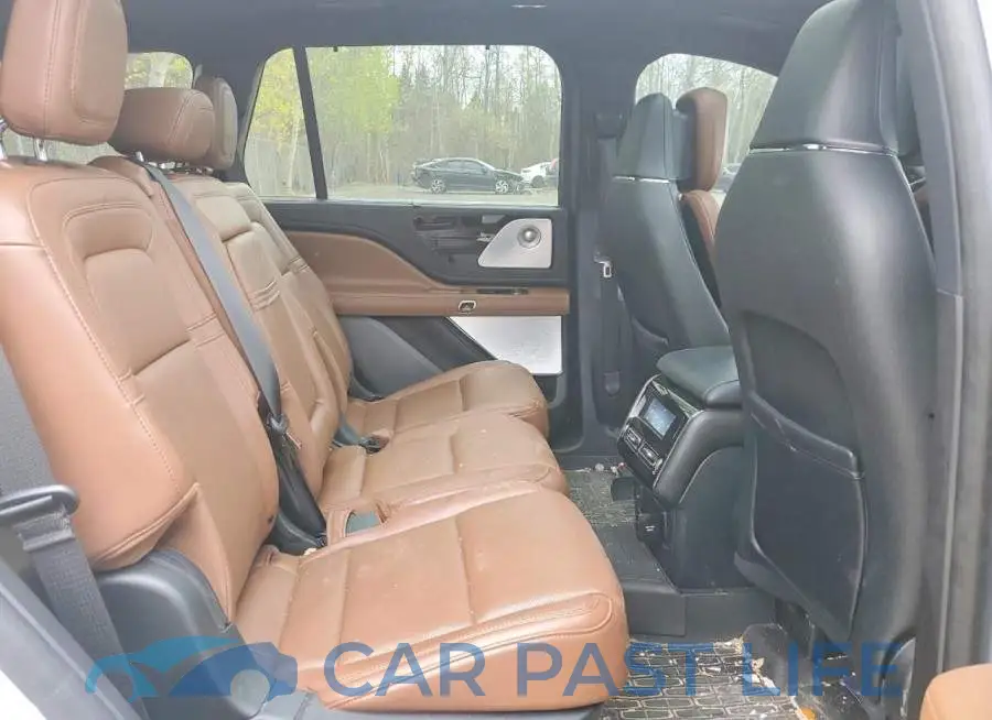 5LM5J7XC2PGL10415# 11
