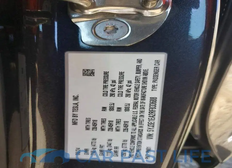 5YJ3E1EA2RF833688# 13