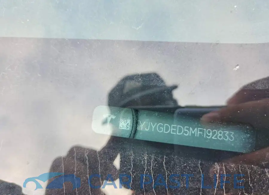 5YJYGDED5MF192833# 12