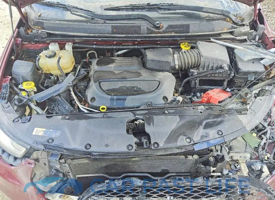 2C4RC1BG5MR589203# 12