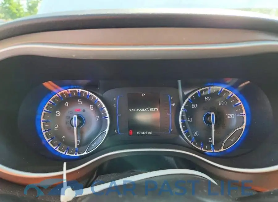 2C4RC1CG4NR168850# 9